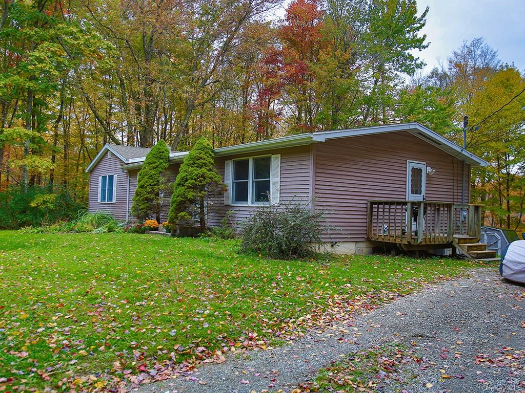 Single Family in Stanford - Tick Tock  Dutchess, NY 12581