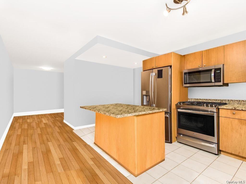 Apartment in Bronx - Johnson  Bronx, NY 10463