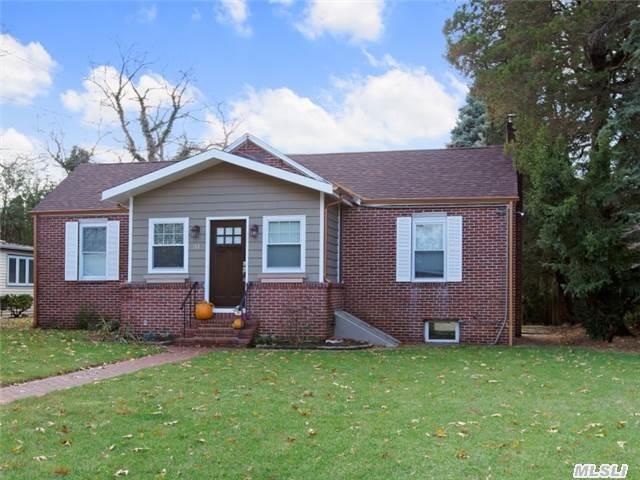 Located Mid-Block On Desirable Street, This Level, 2-Bedroom, 2-Bath Brick Ranch-Style Home Has Been Totally Renovated Inside And Out With New Roof, Windows, Doors, Kitchen And Baths As Well As Mechanicals. Walk-Up Loft/Studio Above Garage Is A Wow Bonus! Locust Valley Schools, Close To Beach. 200' Deep Property Goes From Johnston To Andrew, Garage Access On Andrew.