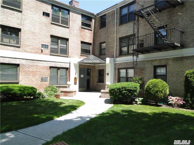 Welcome To This Top Floor 1 Bedroom. This Apartment Features New Appliances, Hardwood Floors And Additional Closet Space And Parking. It Is Located Minutes From The Long Island Railroad, Shopping And The Private Pool Club And Is Within The Great Neck Park District (Www.Greatneckparks.Org). One Car Indoor Garage Available For $25, 000.