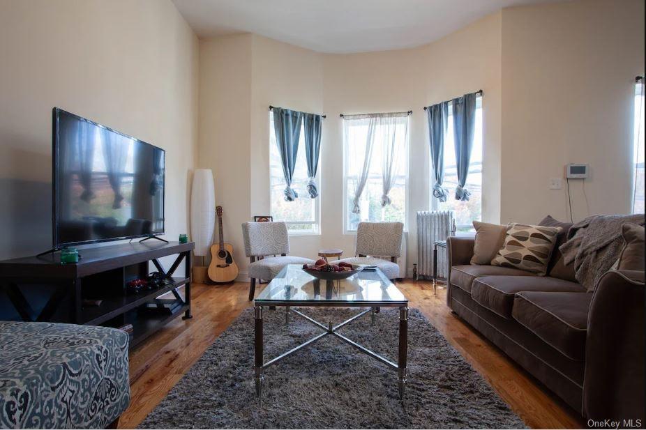 Apartment in Bronx - Crotona  Bronx, NY 10457