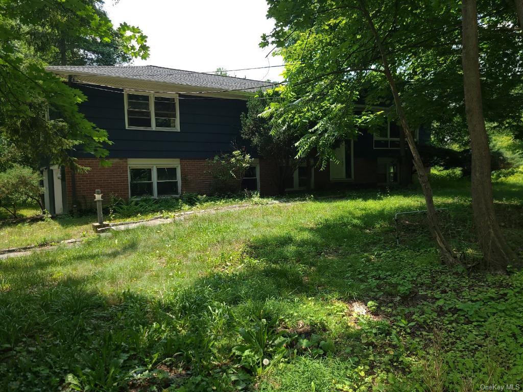 Single Family in New Castle - Millwood  Westchester, NY 10514