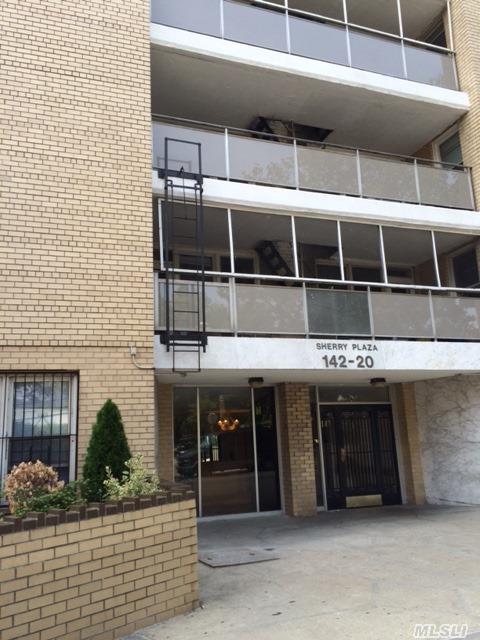 This Bright And Sunny 3rd Floor 1Bedroom Overlooks 84th Drive With A Lovely Street View. Apartment Has An Enclosed Balcony From Living Room. Large Bedroom With Lots Of Closet Space, Living Room Coat Closet, Pantry, Hardwood Floor.