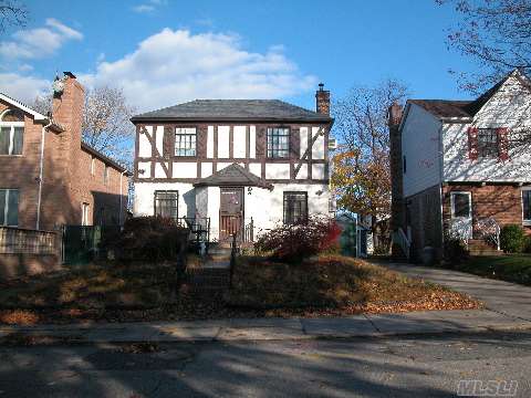 Large Brick Colonial Located In The Heart Of Fresh Meadows, Convenient To Xpress-Bus To Manhattan,Highways,Shopping,Restaurants, Schools Etc. This House Features: Large Living, Fromal Dining Room, Eat-In-Kitchen, Enclosed Porch,3 Bedrooms, 1 Full Bath, Lovely Back Yard, 1 Car Garage. In Need Of Tlc. 