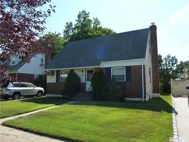 Sd 9 Herricks Schools! Mid-Block Location. Huge Backyard. Brand New Gas Boiler And Water Heater. House Being Sold As Is. Bring Your Updating Skills. Great Starter Home, Needs A Little Tlc =) . Close To Lirr. Detached 1.5 Car Garage.