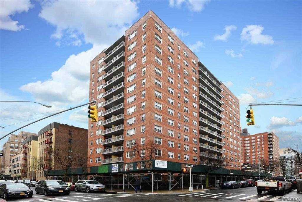 Coop in Jamaica - 89th  Queens, NY 11432