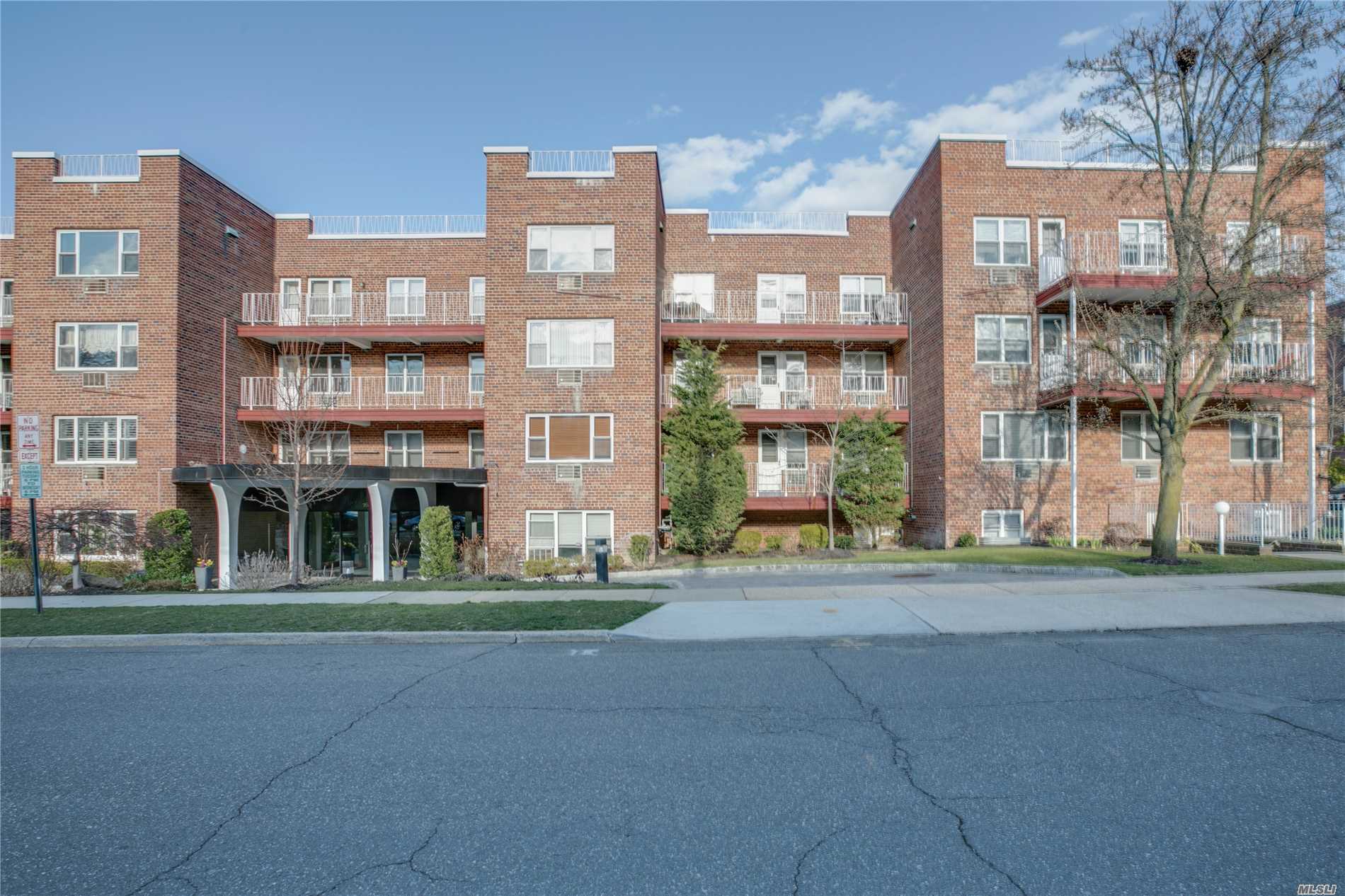 Welcome To The Regal House, Great Neck&rsquo;s Premiere Coop Building! Sprawling 2 Bedroom/2 Bath Corner Unit With Magnificent South And West Exposures With A Beautiful Terrace. Updated Kitchen And Baths. Multiple Huge Walk-In Closets. Hardwood Floors Through-Out. Laundry On The Floor, Thermostat In Unit And Indoor Garage!