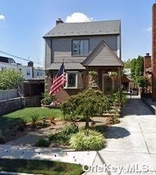 Single Family in Flushing - Jordan  Queens, NY 11358