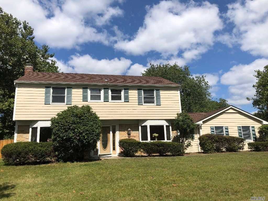 Eton 4 Bdrm Colonial in M Section of Stony Brook, Sparkling hardwood Flrs 1st & 2nd Flr (Laminate in Den) , Lr w/ Fpl, Many Andersen Windows, Hi Hats, 2.5 Baths, Brand New Stove, Den w/ Slider to Patio, 2 Car Garage with Side entrance, expanded driveway enters on quiet Cul-De- Sac, Fenced Yard, In Renowned Three Village SD
