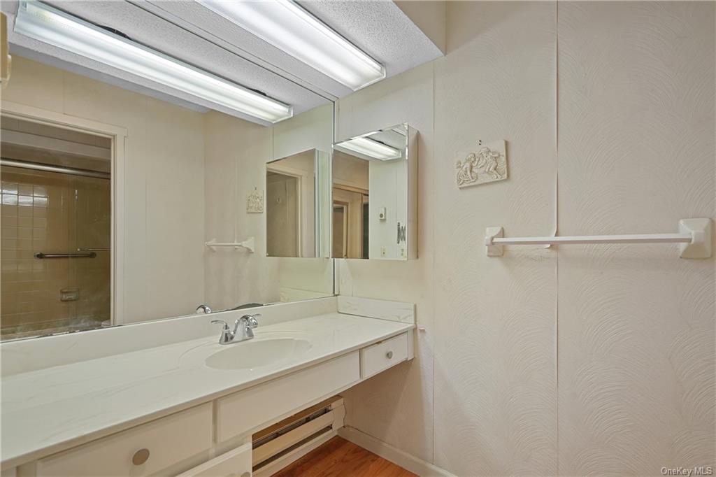 Condo Heritage  Westchester, NY 10589, MLS-H6274571-10