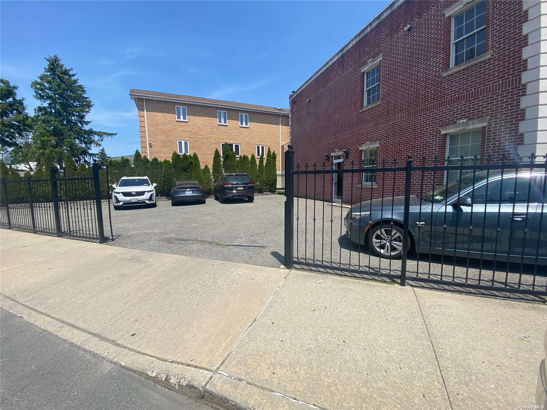 Commercial Lease Cross Island  Queens, NY 11357, MLS-3478612-10