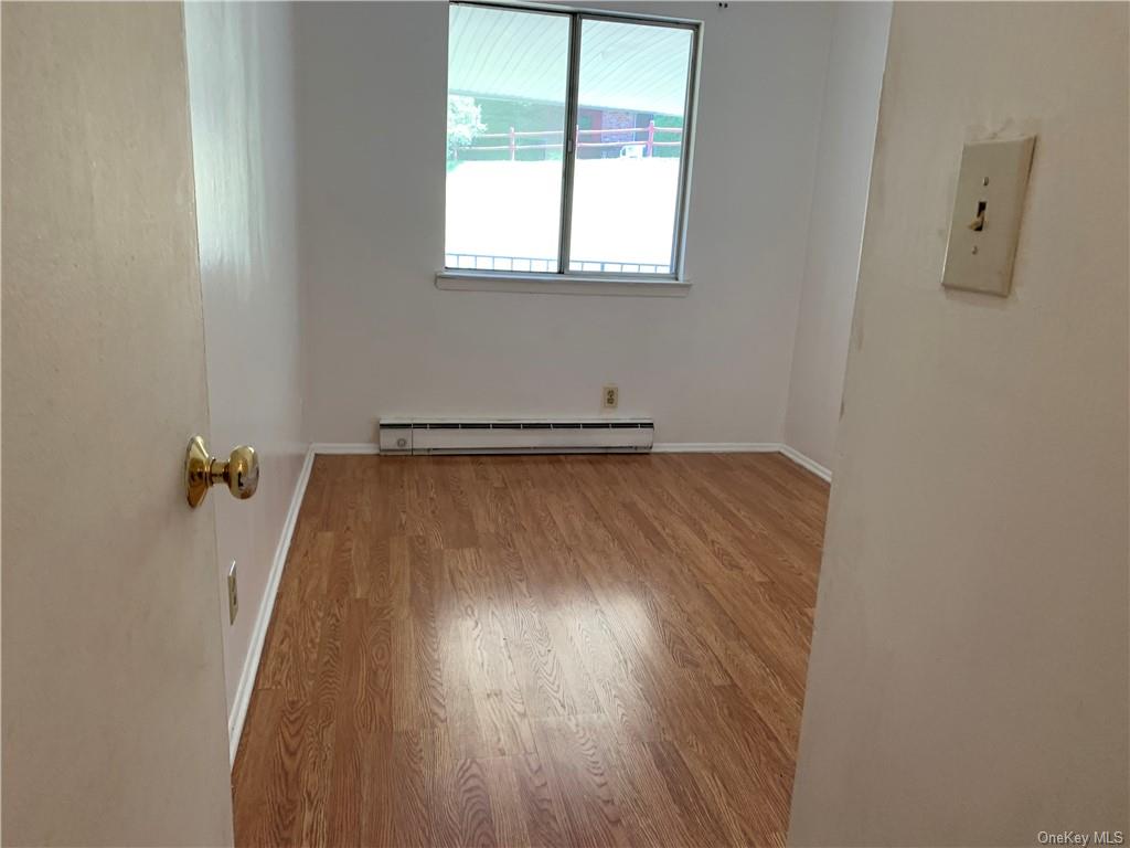 Apartment Old Country  Westchester, NY 10523, MLS-H6264636-10