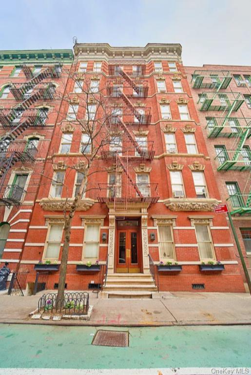 Apartment W 10th  Manhattan, NY 10014, MLS-H6235642-10