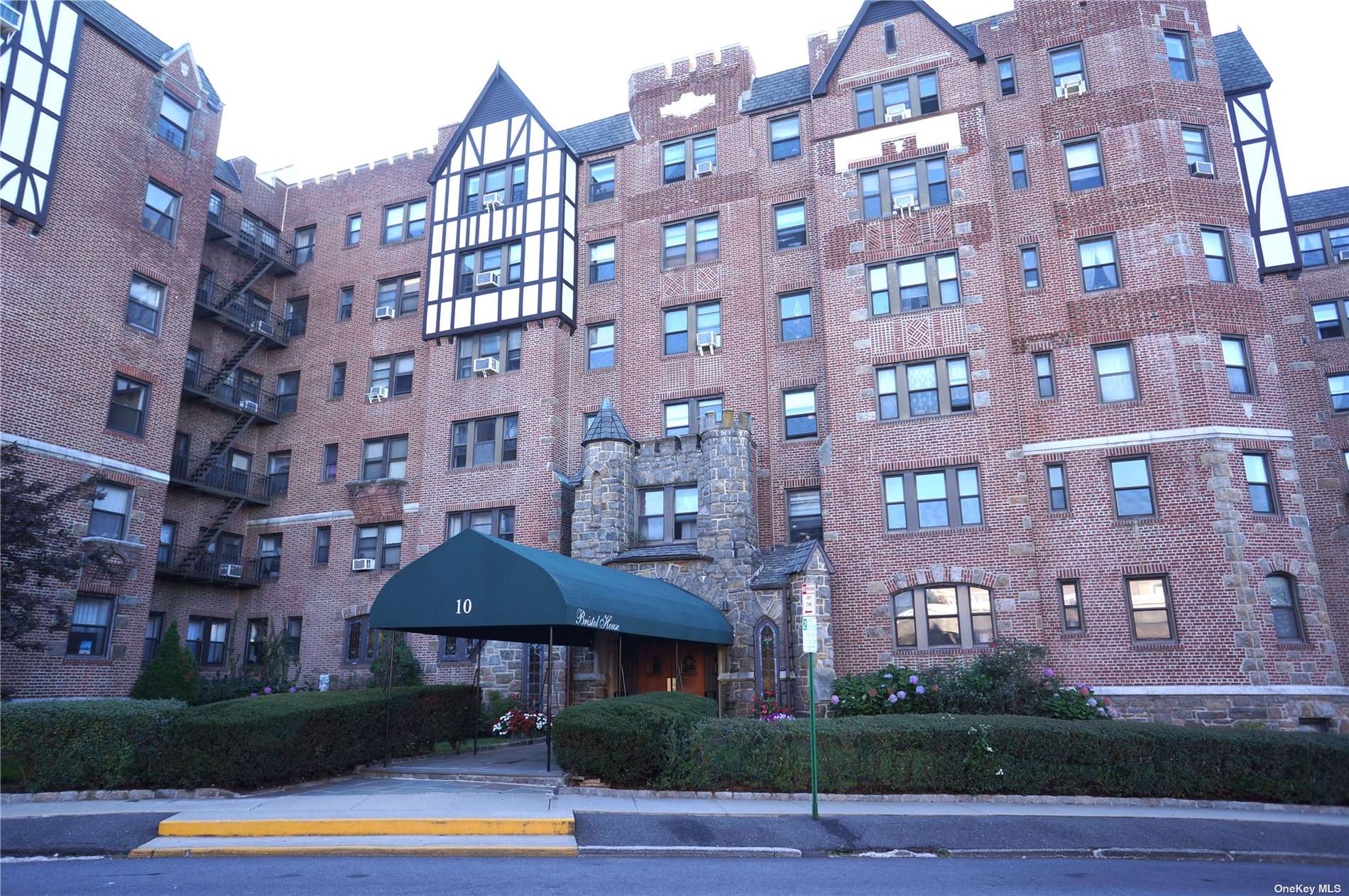 Apartment Nosband  Westchester, NY 10605, MLS-3512721-10