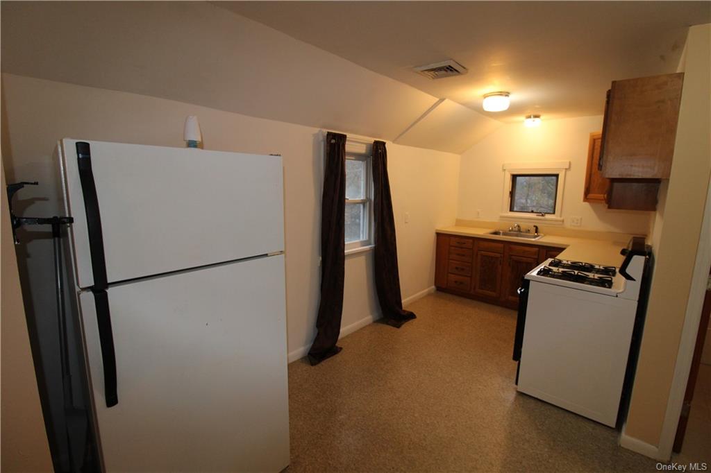 Apartment Hamilton  Orange, NY 12771, MLS-H6279747-10