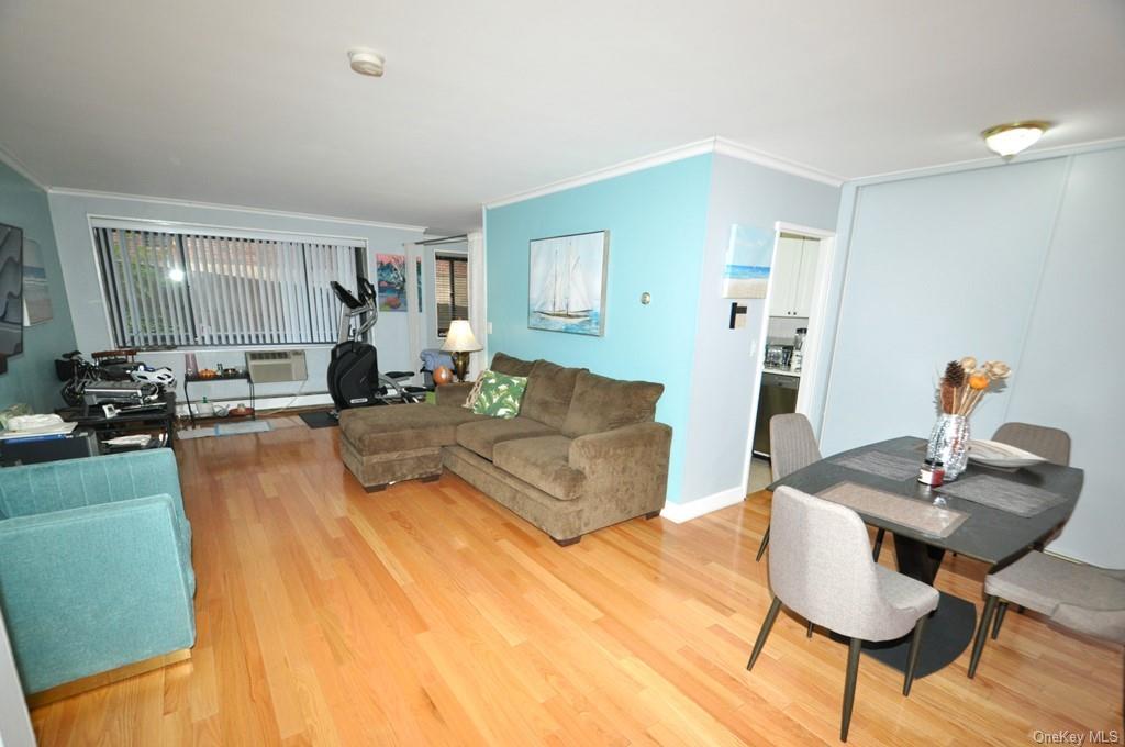 Apartment Hartsdale  Westchester, NY 10530, MLS-H6275798-10