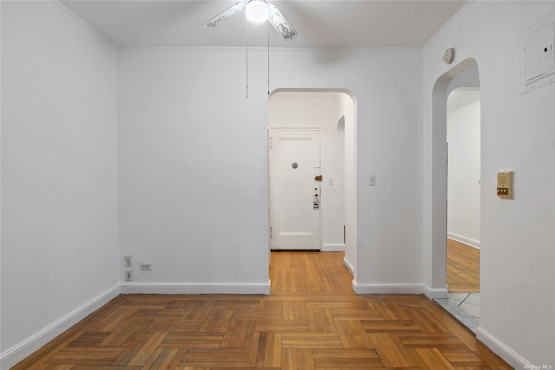 Coop Riverdale Ave 1f  Bronx, NY 10463, MLS-3506809-10