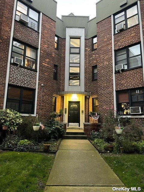 Apartment 80th St  Queens, NY 11370, MLS-3513990-10