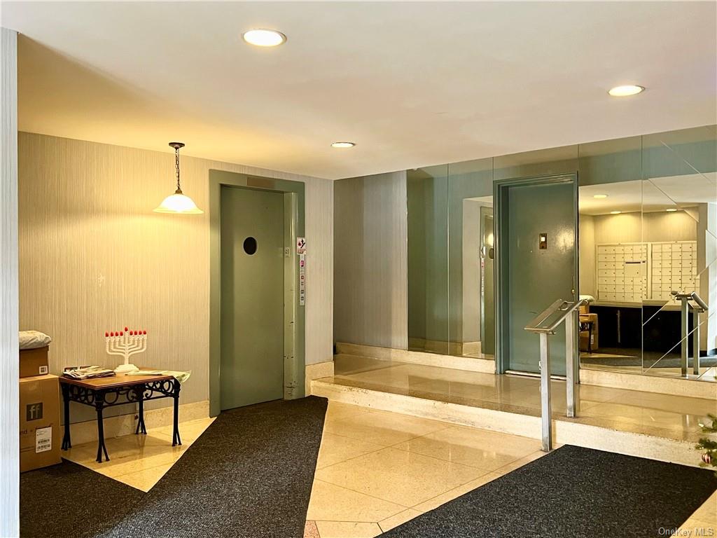 Apartment Scarsdale  Westchester, NY 10583, MLS-H6281161-11