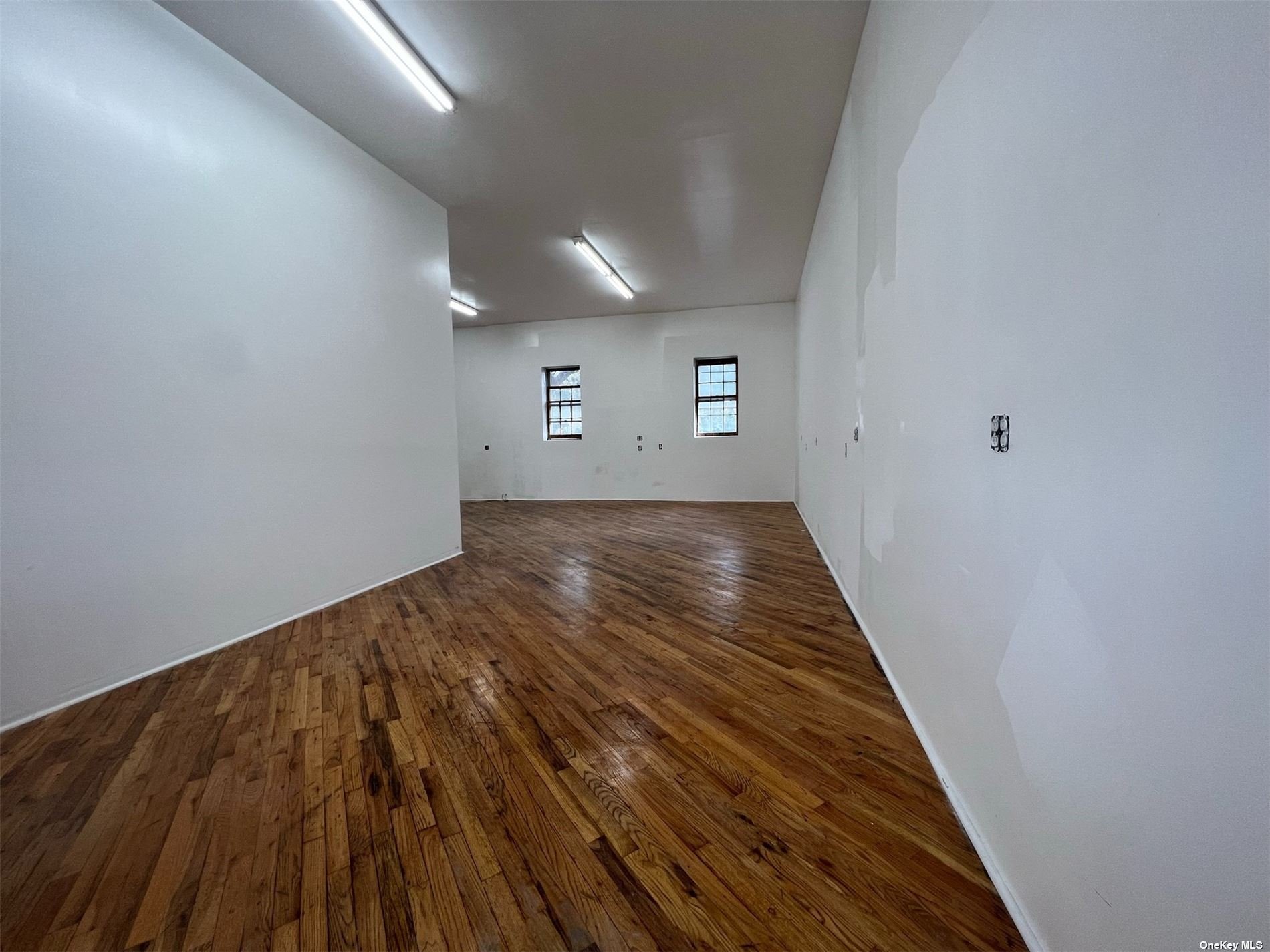 Commercial Lease 95th  Queens, NY 11416, MLS-3505180-11
