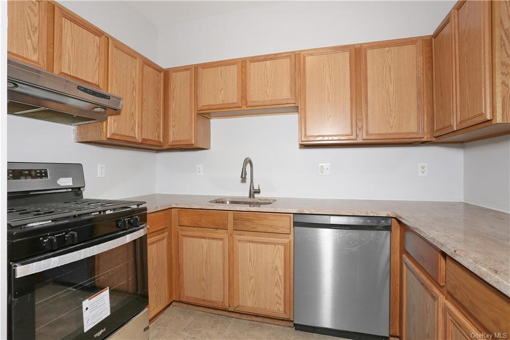 Condo Pipetown Hill  Rockland, NY 10954, MLS-H6279396-11