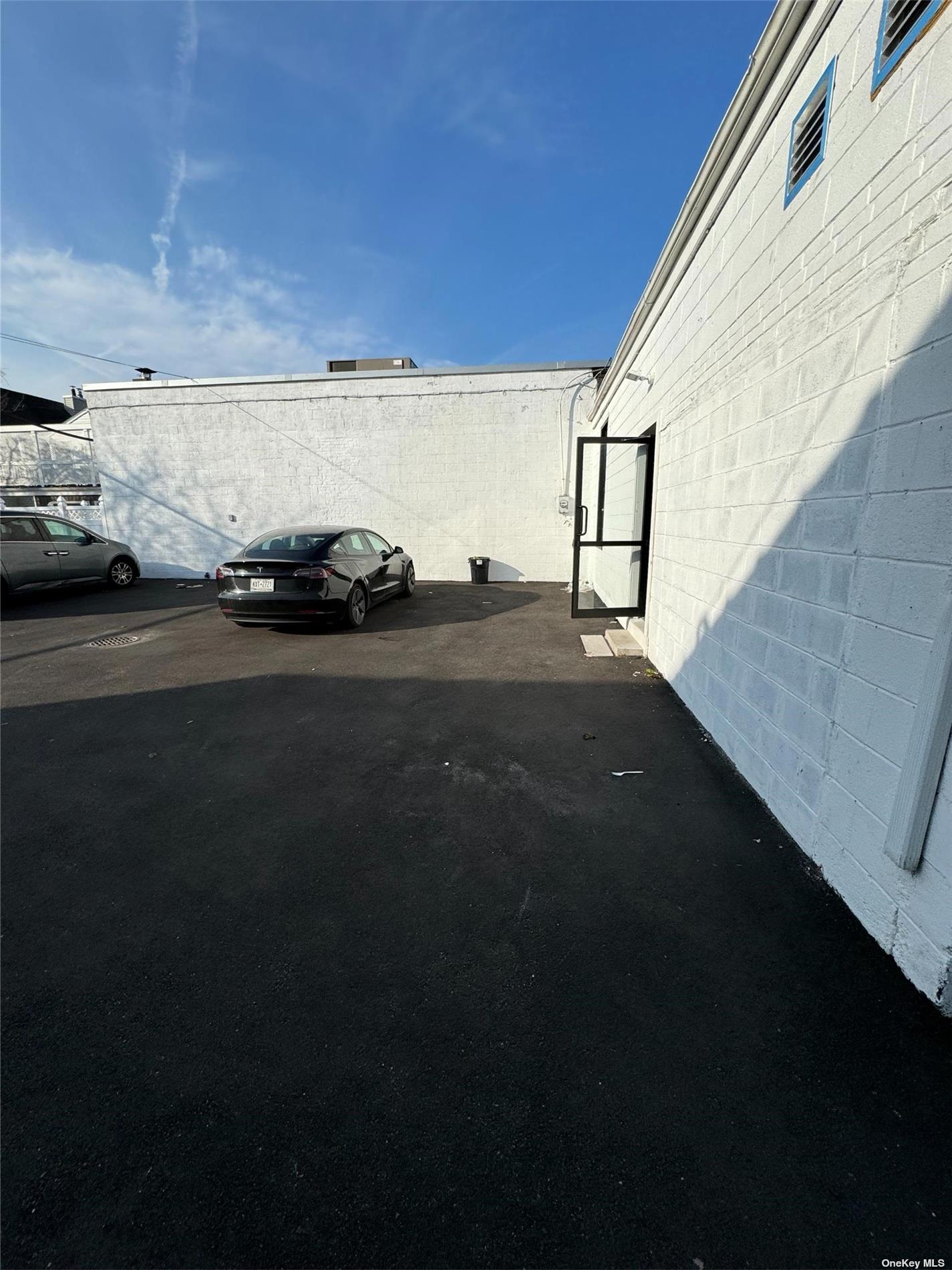 Commercial Sale Park  Nassau, NY 11509, MLS-3520527-11