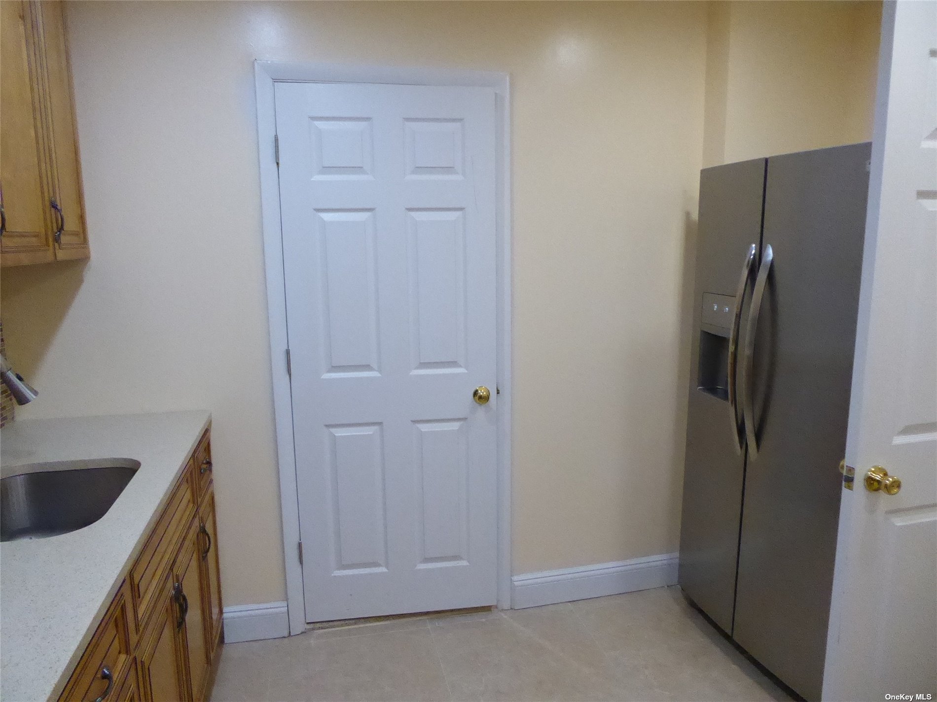 Apartment Forest  Nassau, NY 11542, MLS-3510795-11