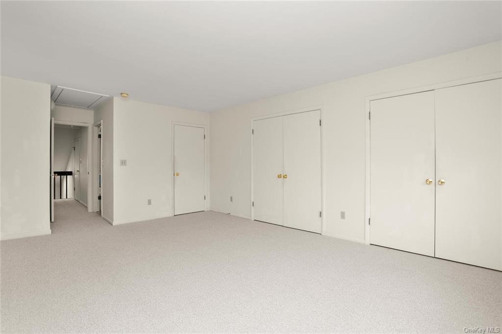Condo Bedford  Out Of Area, NY 06905, MLS-H6277842-11
