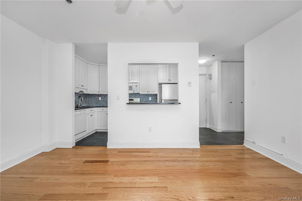 Apartment Mount Pleasant  Westchester, NY 10543, MLS-H6274138-12