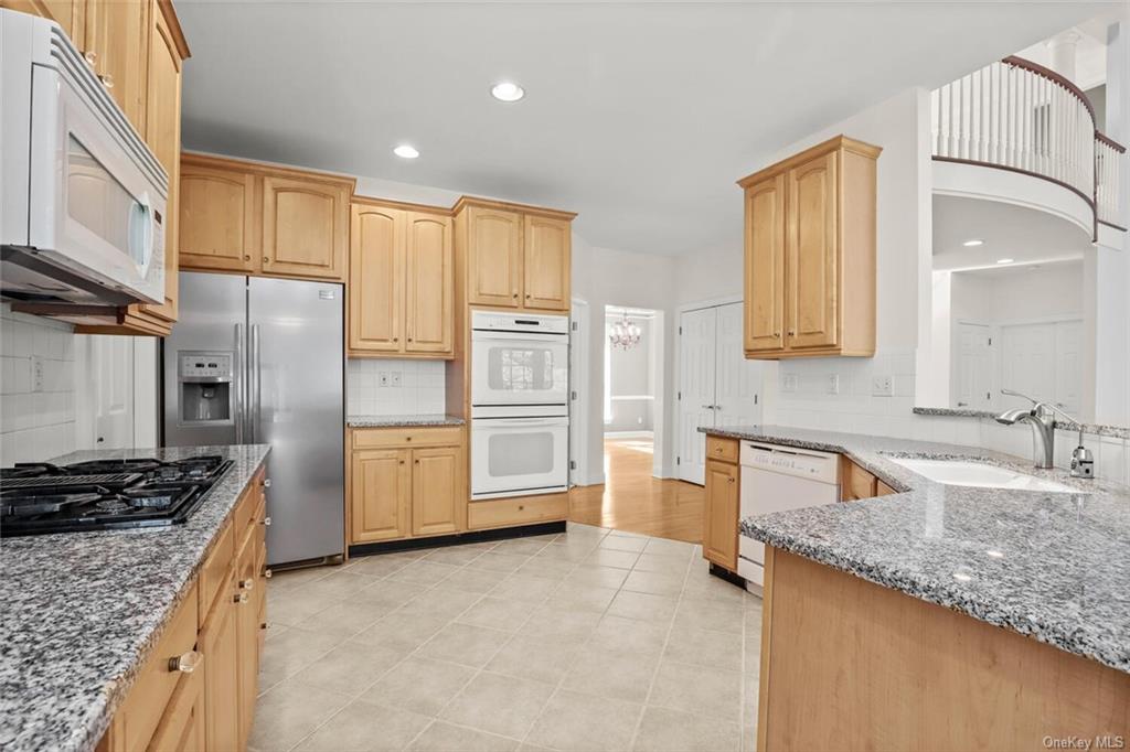 Apartment Miller  Westchester, NY 10504, MLS-H6246194-12