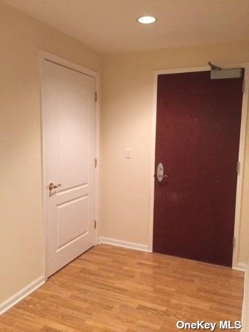 Apartment Broadway  Nassau, NY 11561, MLS-3507219-12