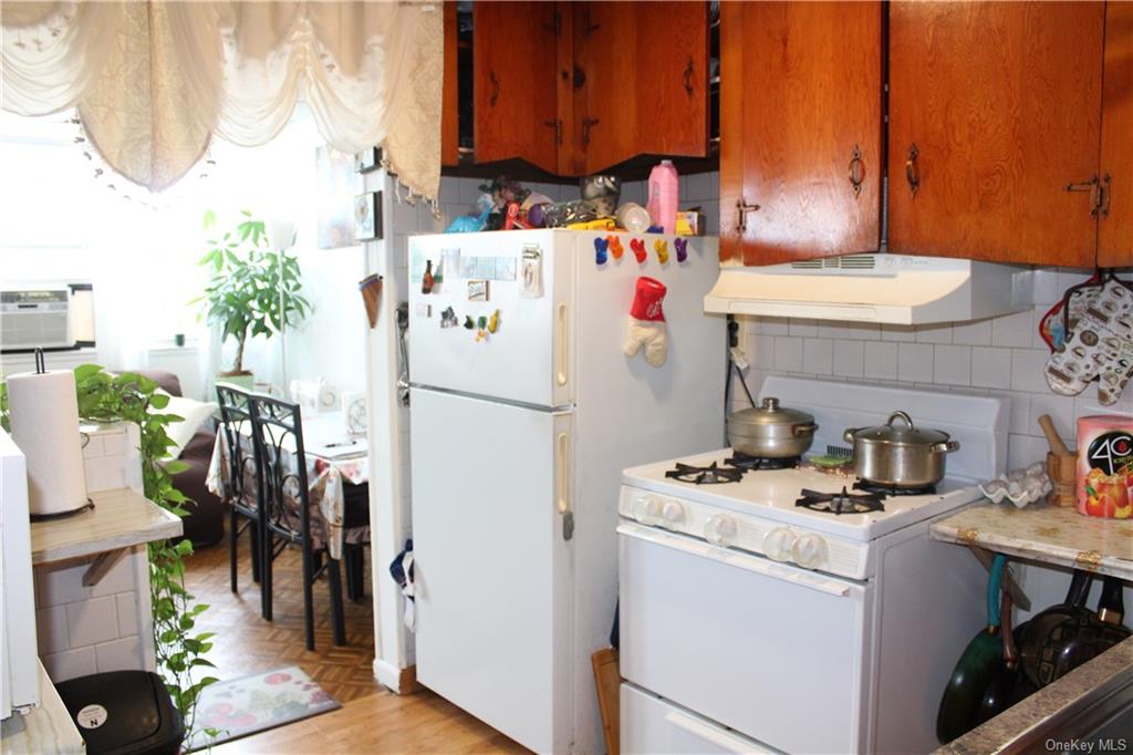 Three Family Haight  Bronx, NY 10461, MLS-H6263733-12