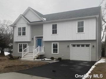 Single Family Blue Point  Suffolk, NY 11789, MLS-3469973-12