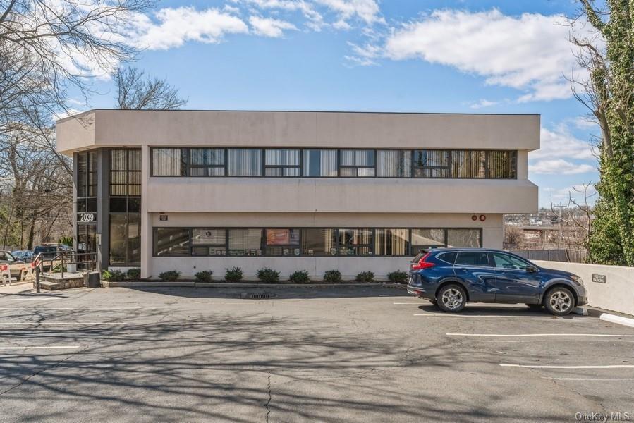 Commercial Lease Palmer  Westchester, NY 10538, MLS-H6232023-13