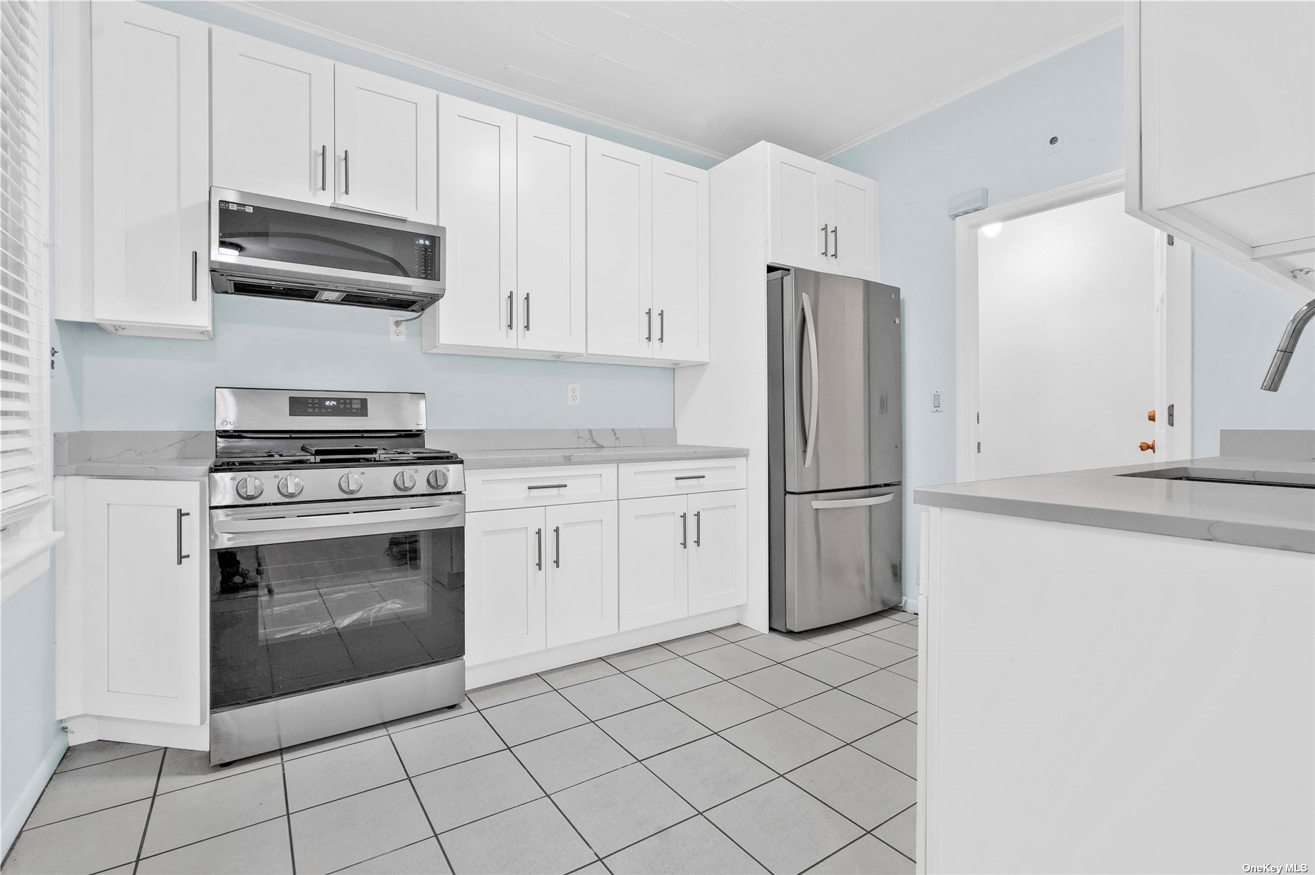 Apartment Metropolitan Ave  Queens, NY 11375, MLS-3510188-13