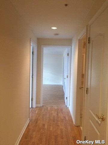 Apartment Broadway  Nassau, NY 11561, MLS-3507219-13