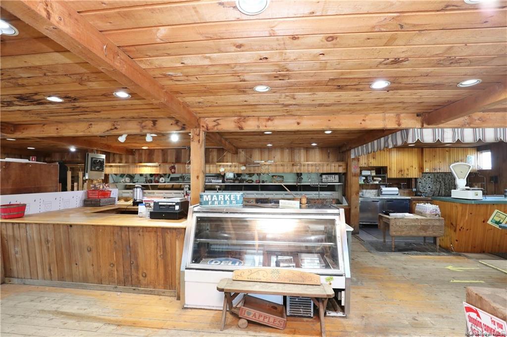 Commercial Sale Broadway  Ulster, NY 12487, MLS-H6273286-13