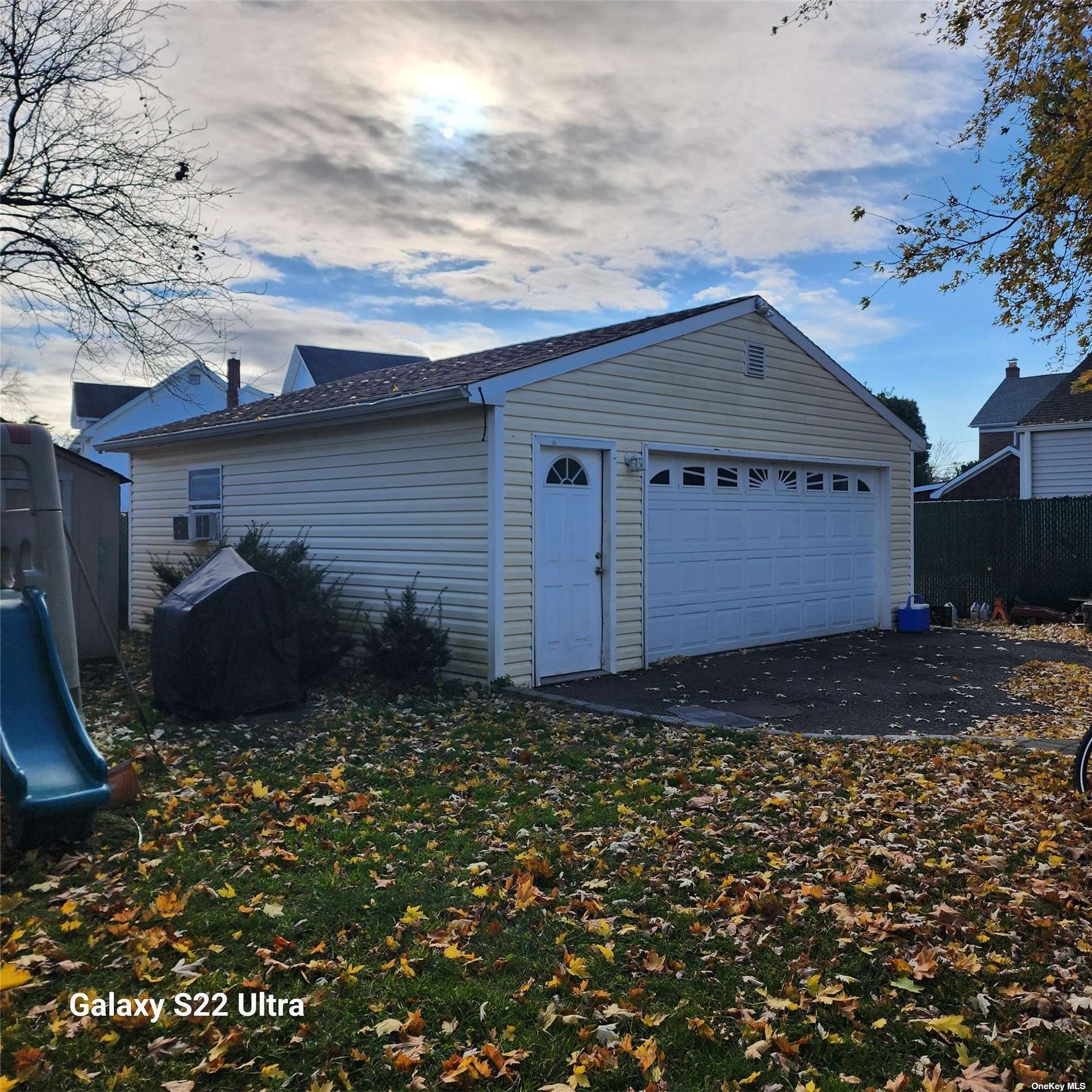 Single Family Danes  Suffolk, NY 11772, MLS-3516319-13