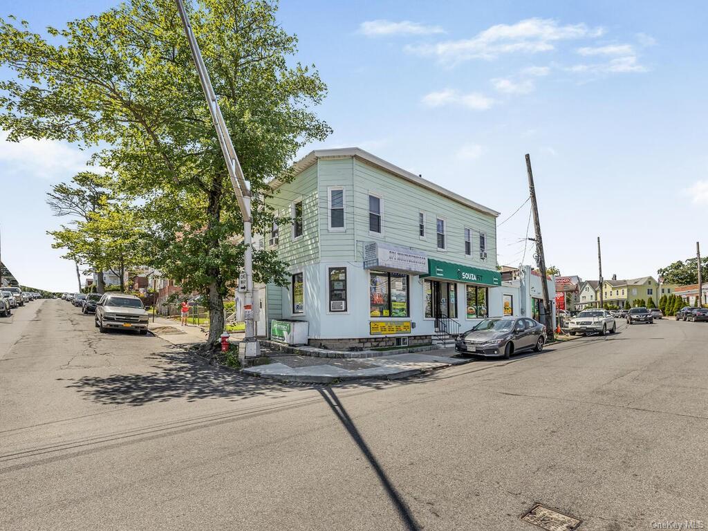 Commercial Sale Lincoln  Westchester, NY 10550, MLS-H6261397-13