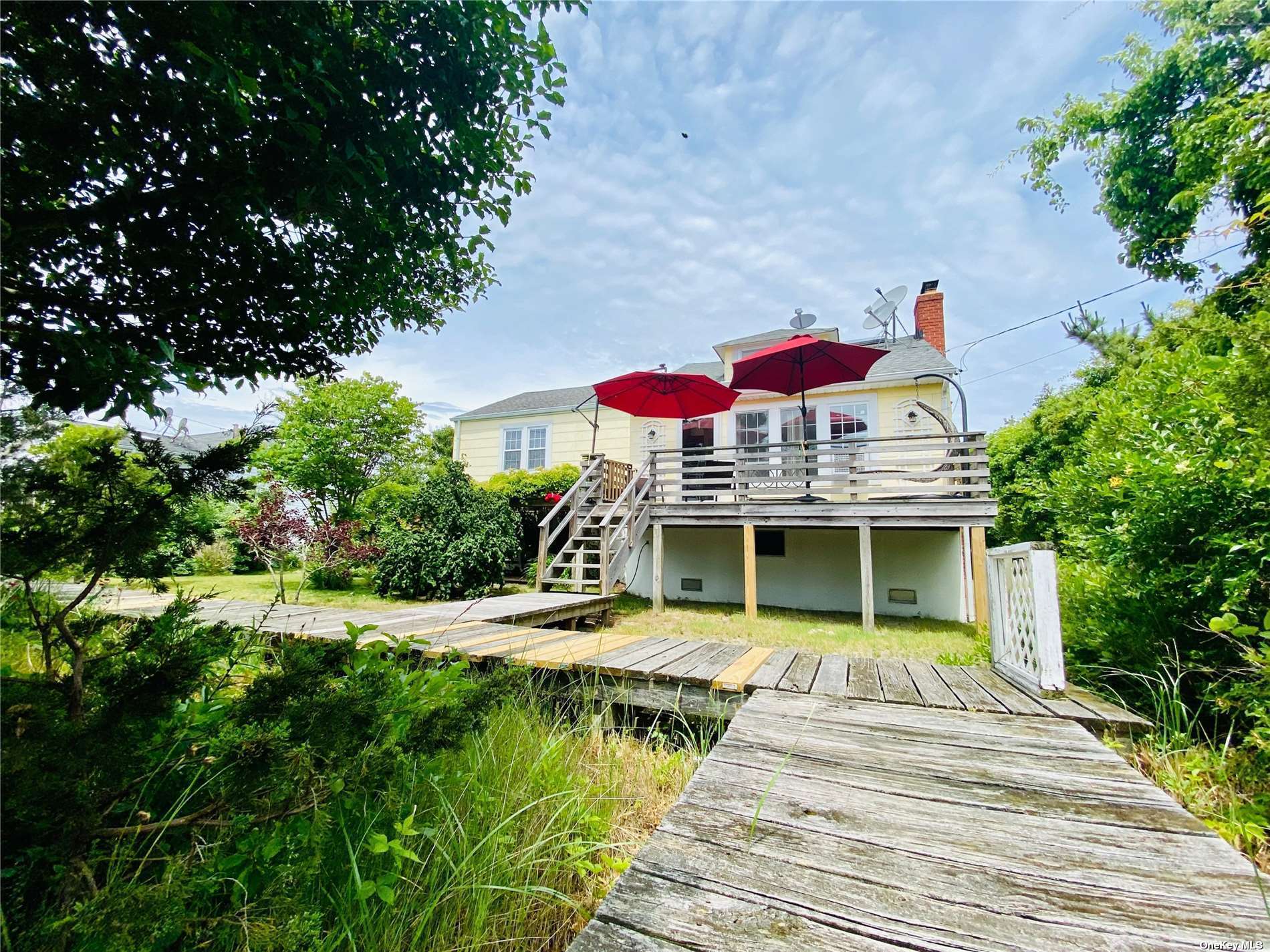 Single Family Oak Beach  Suffolk, NY 11702, MLS-3489490-13