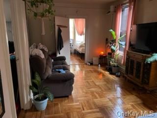 Single Family Barnes  Bronx, NY 10467, MLS-H6279520-13