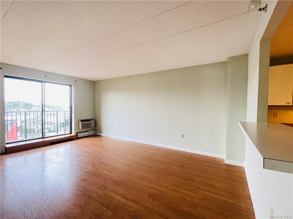 Apartment Mamaroneck  Westchester, NY 10543, MLS-H6265811-13