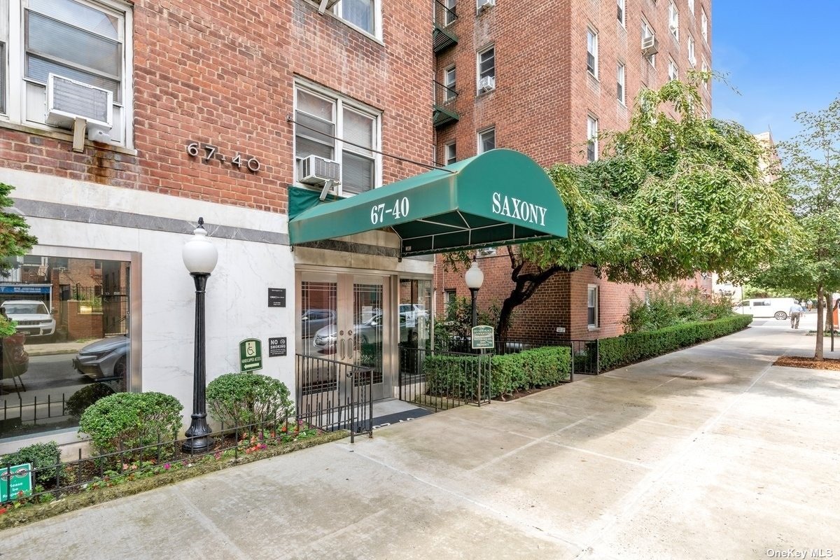 Apartment Booth  Queens, NY 11375, MLS-3512054-14