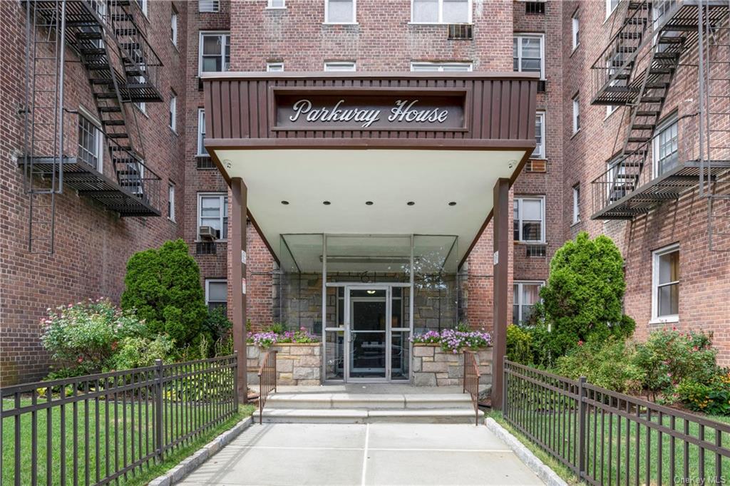 Coop Bronx River  Westchester, NY 10704, MLS-H6280111-14