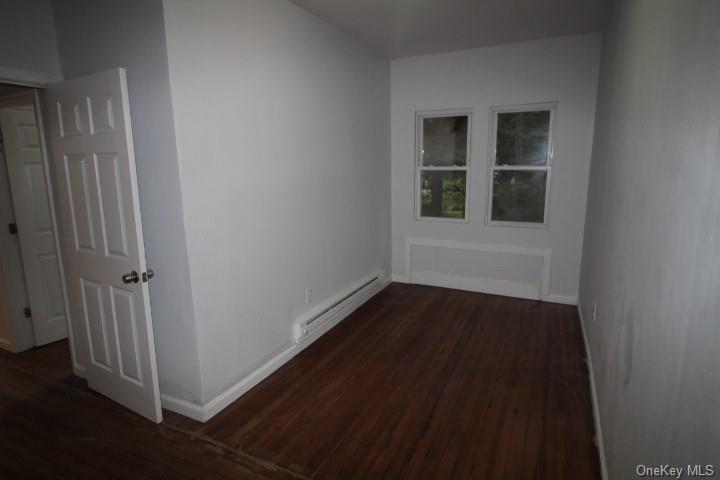 Apartment Brown  Sullivan, NY 12758, MLS-H6271609-14