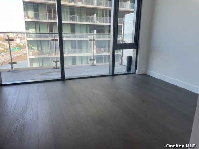 Apartment 40th  Queens, NY 11354, MLS-3514612-14