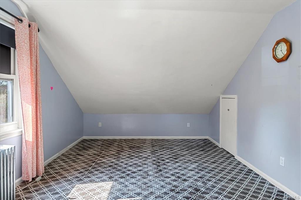 Single Family Waring  Bronx, NY 10469, MLS-H6271873-14