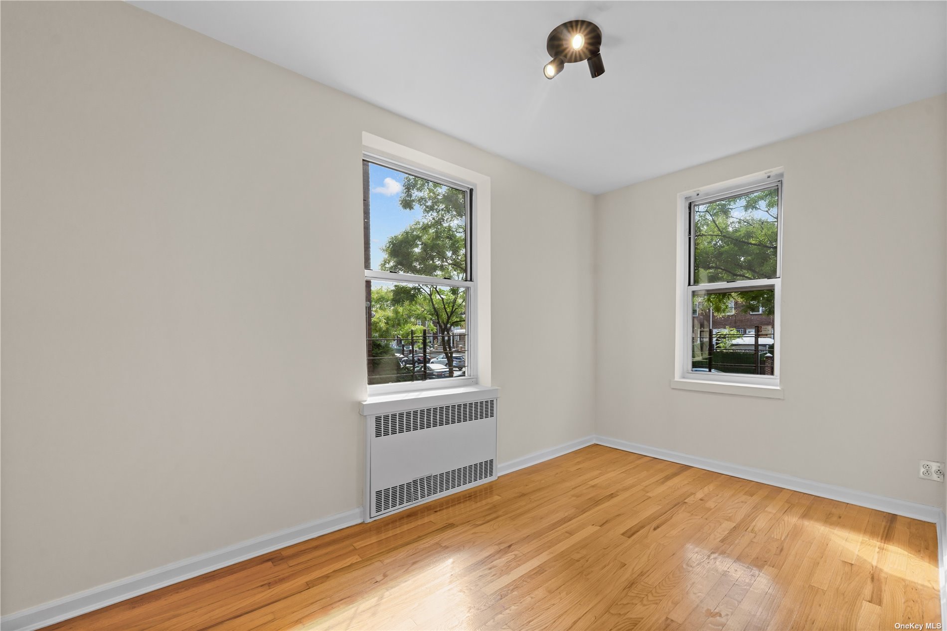 Apartment 63rd  Queens, NY 11375, MLS-3499106-15