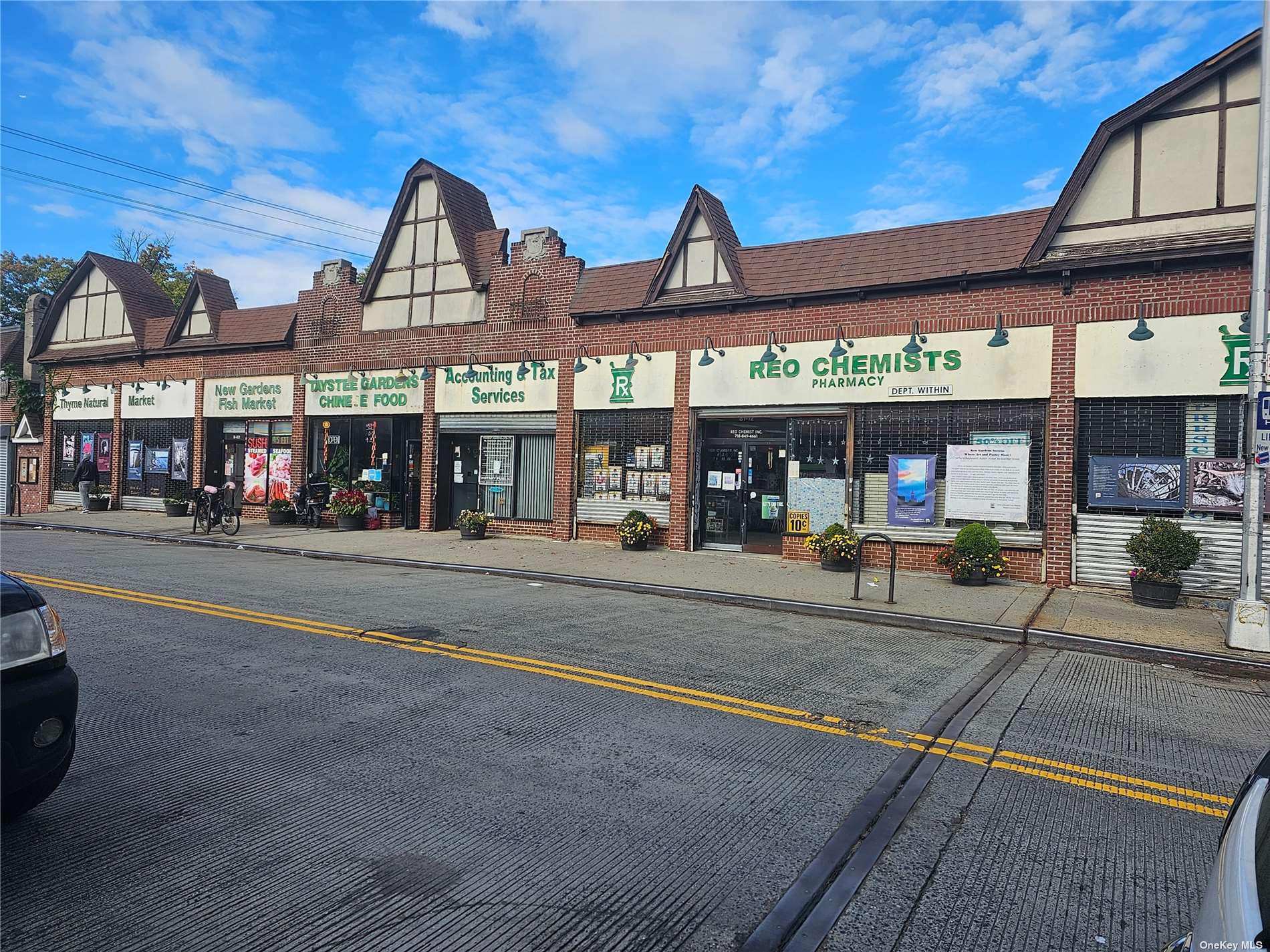 Coop 82nd Ave  Queens, NY 11415, MLS-3505262-15