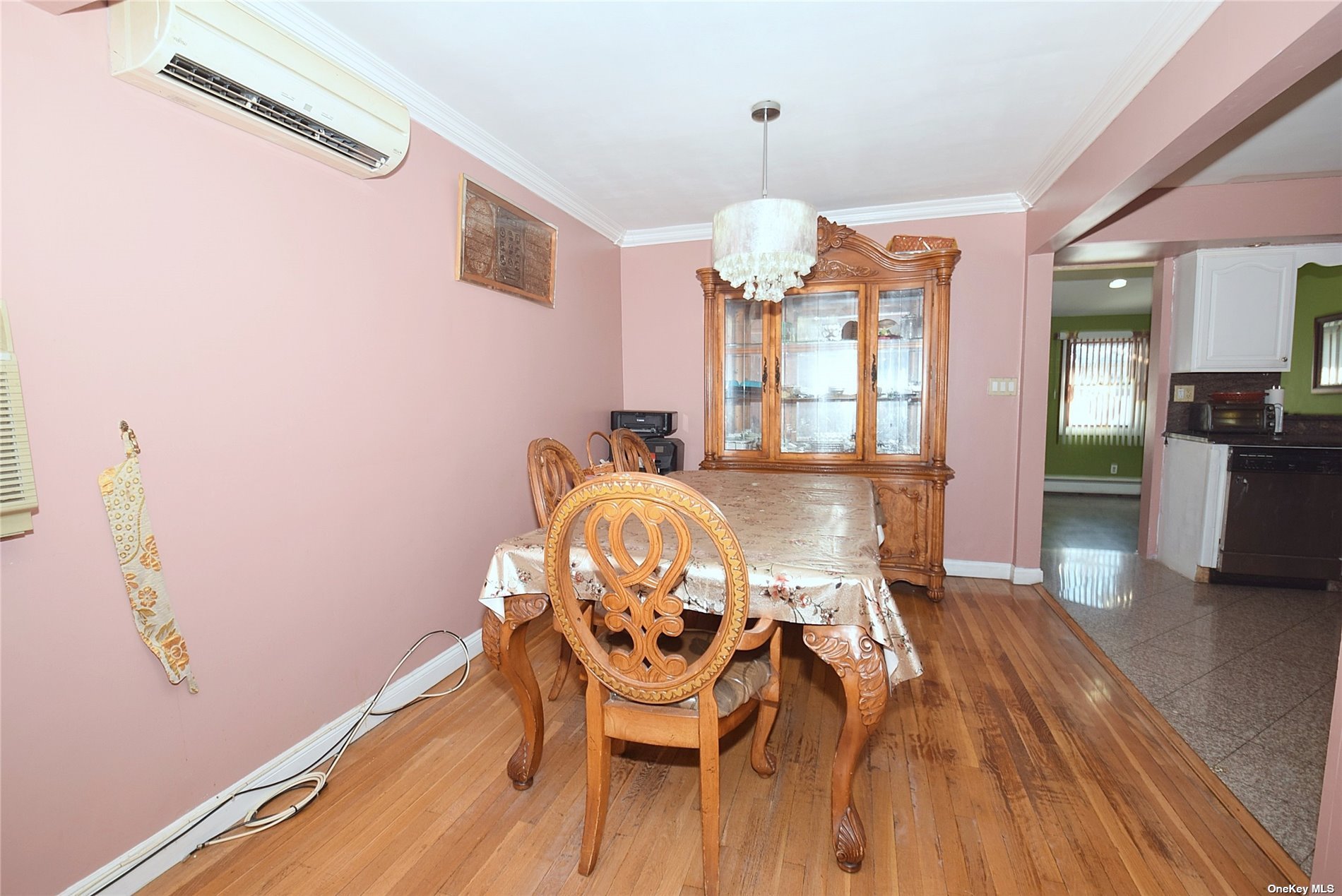 Two Family G  Nassau, NY 11580, MLS-3520320-15